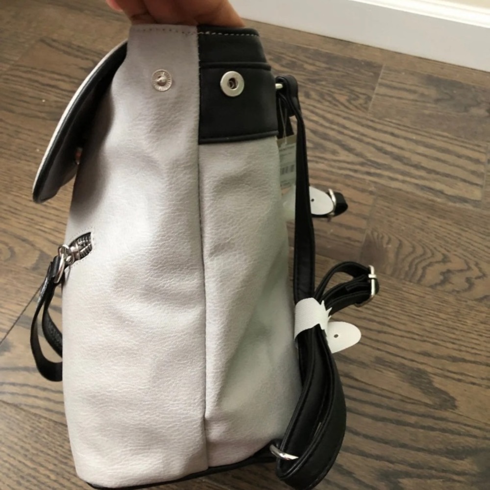 Reaction Kenneth Cole Mini Backpack - Picture 7 of 8